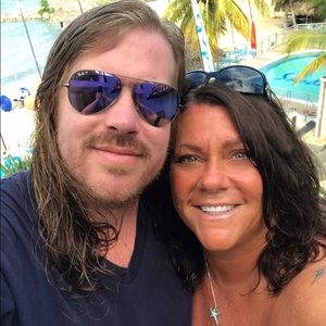 Meet your Posher, Sandi